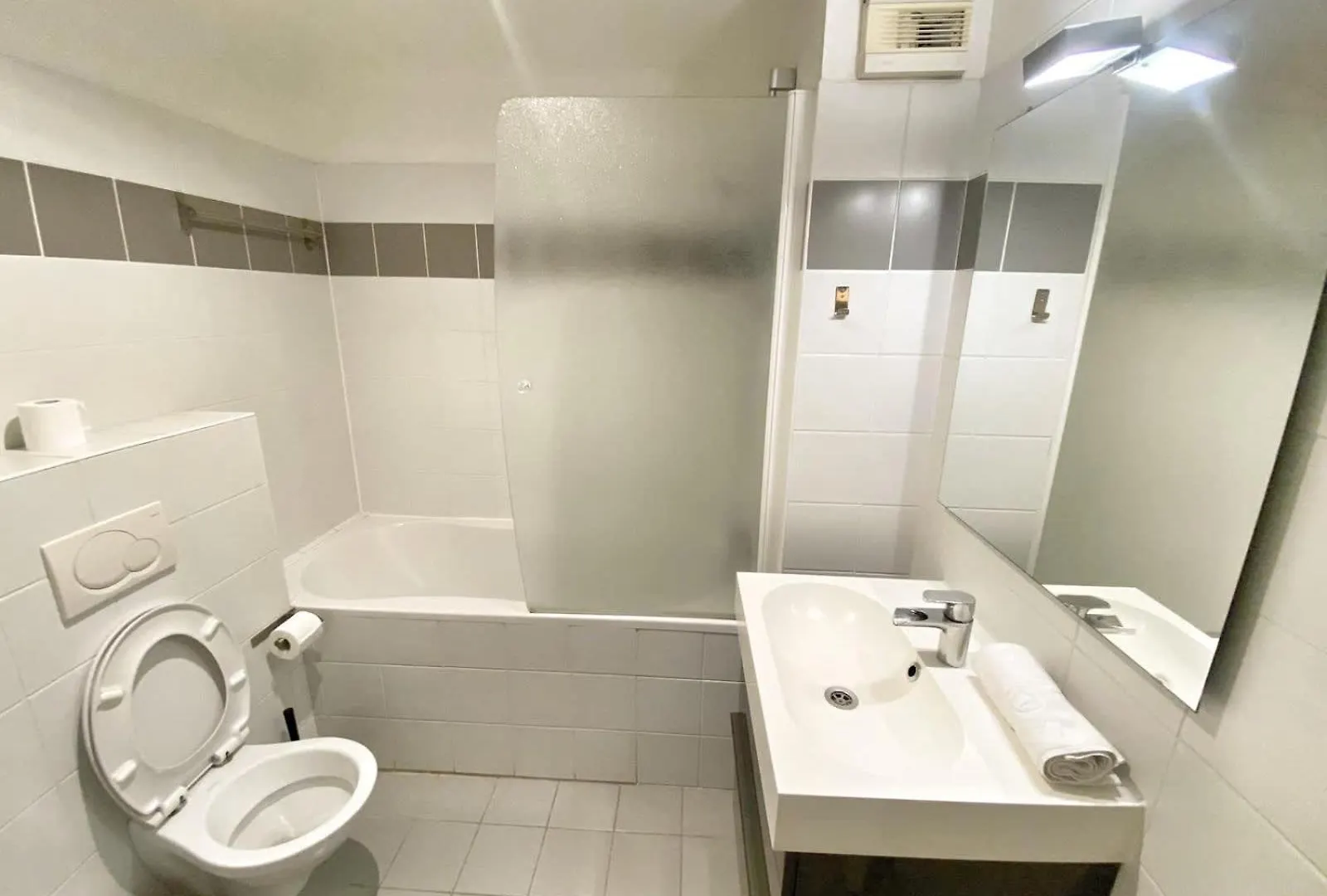 Apartment 203 - Equipe 5 - Flat-guest